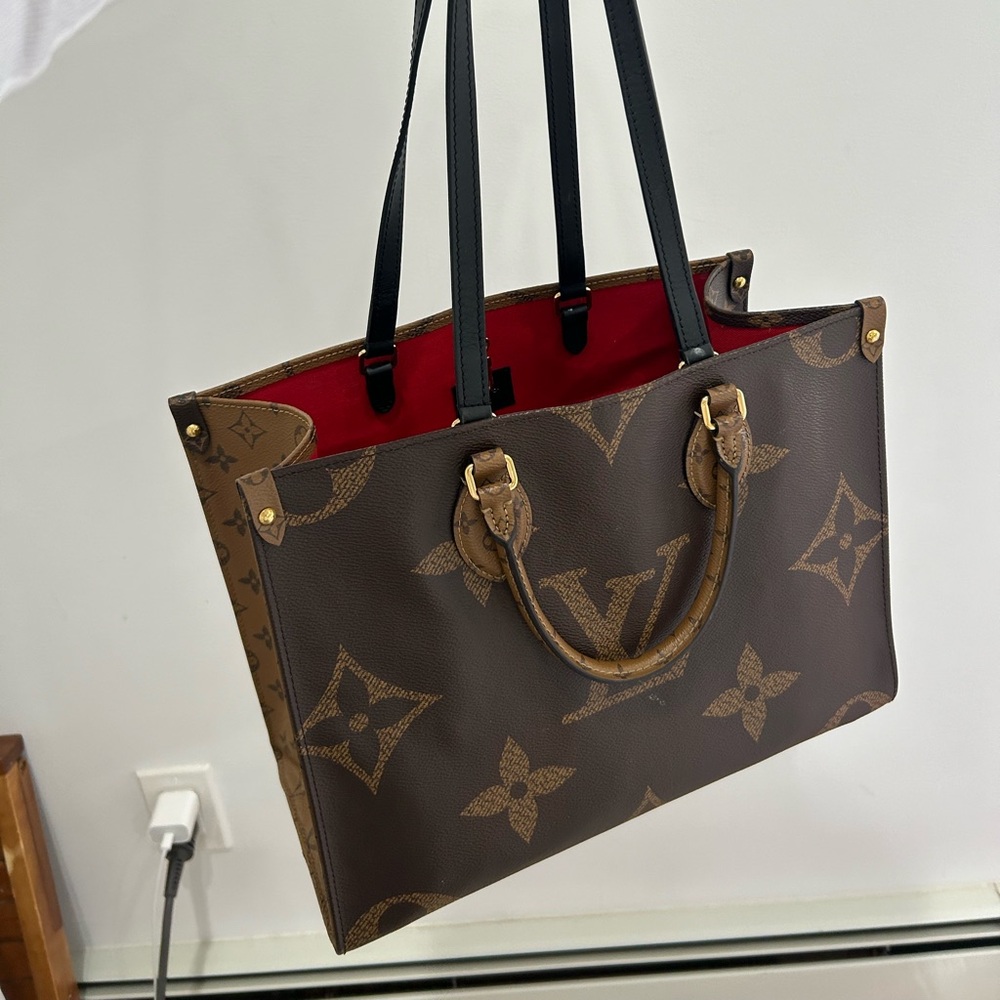 Louis Vuitton on the go MM